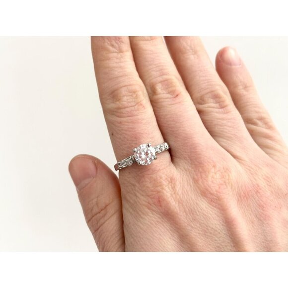 Silver Toned Round Cut Cubic Zirconia Gemstone Vintage Ring - sz 10.75 - Picture 10 of 10